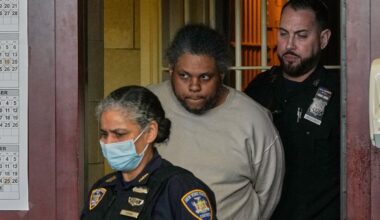 Randy Santos enters court for sentencing on Thursday, May 28, 2026. (AP Photo/Richard Drew)
