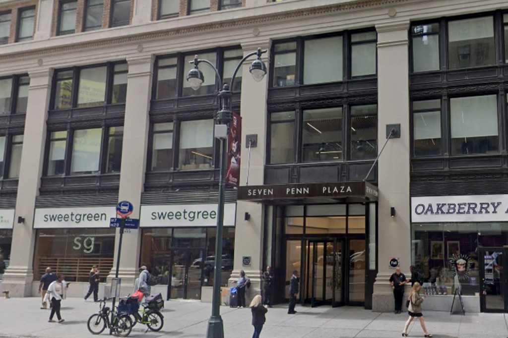 Exterior view of Seven Penn Plaza in New York City with Sweetgreen and Oakberry storefronts.