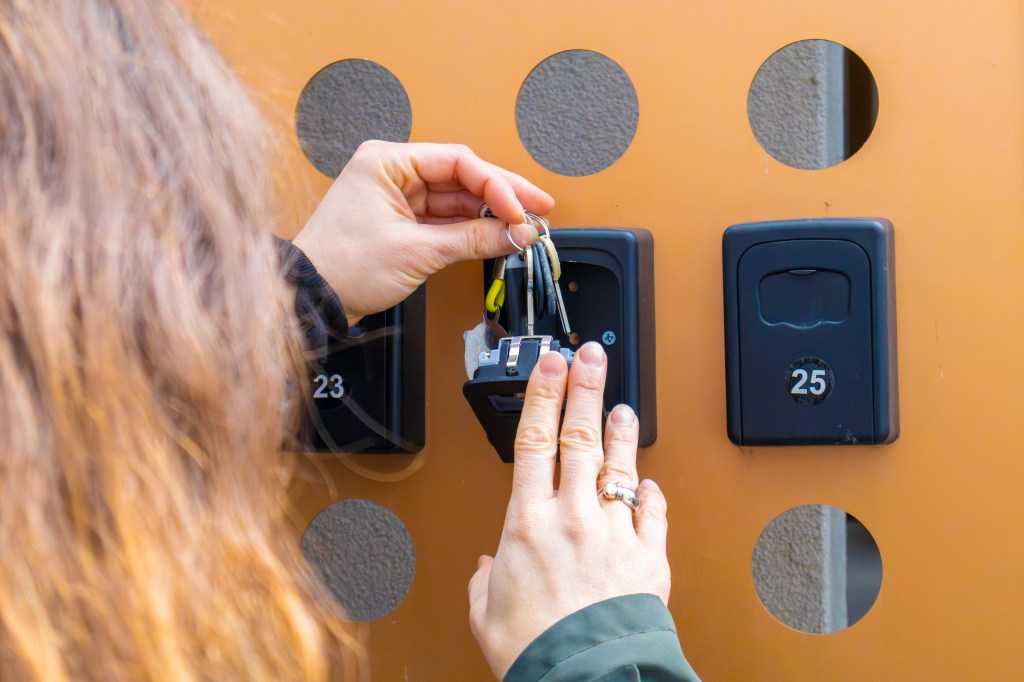 NYC homeowners need short-term rentals
