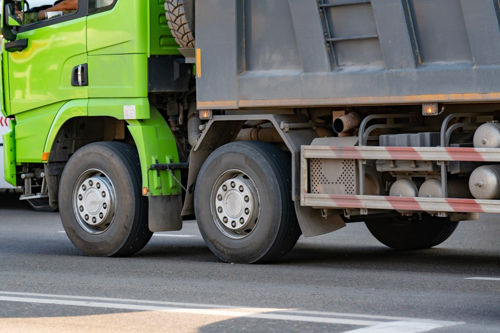 NYC proposes redesign of truck route network to protect residential streets