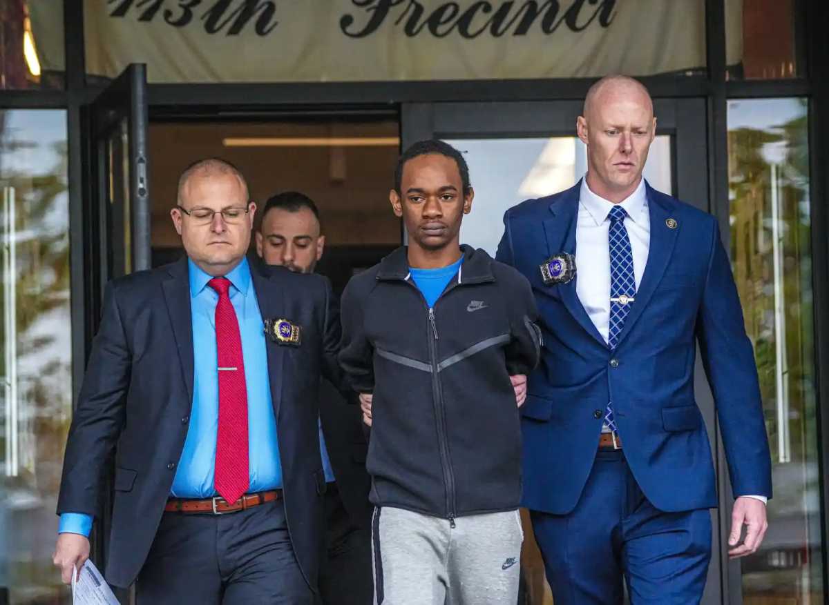 Southeast Queens teen indicted in murder of 15-year-old boy in Roy Wilkins Park: DA – QNS