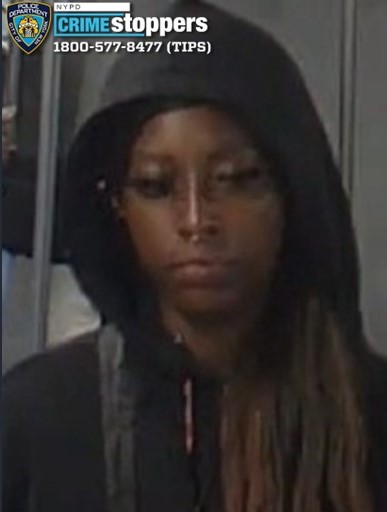 Cops are looking for the suspect who allegedly stabbed a man on a Manhattan-bound J train at the 111th Street subway station in Richmond Hill.