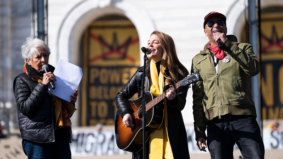 Tom Morello at No Kings protest