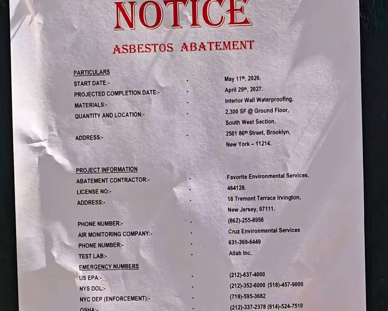 A notice of asbestos abatement attached to the site of a planned homeless shelter. Photo: Office of CM Zhuang