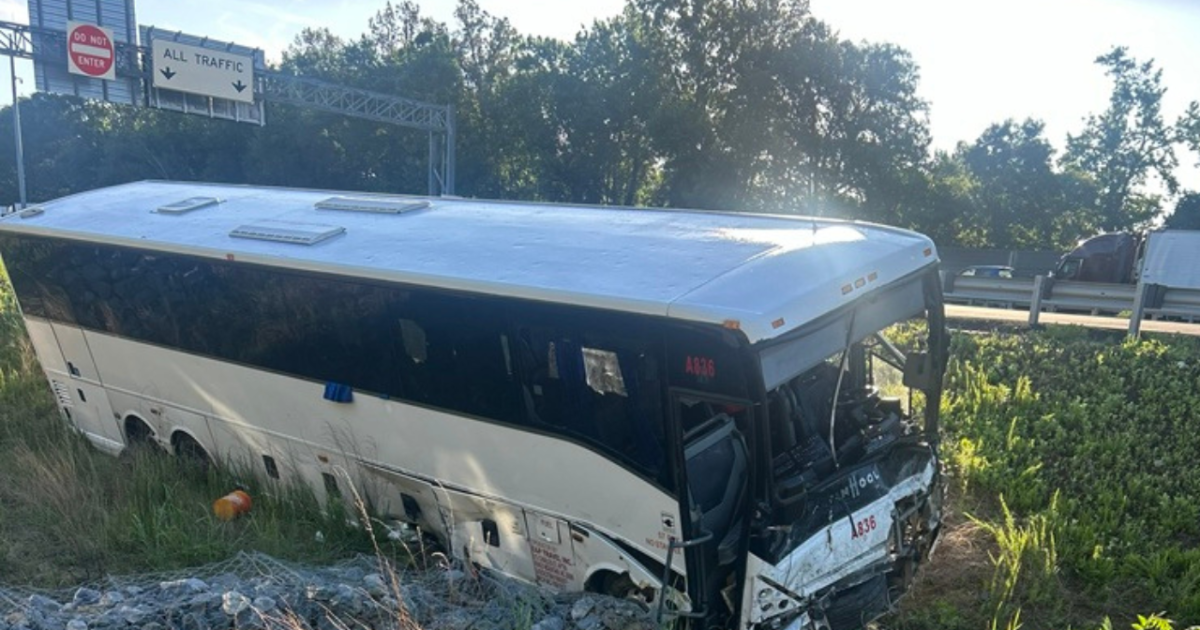 Multiple people killed, dozens more injured after Charlotte-bound E&P Travel bus crashes on Interstate 95 in Virginia