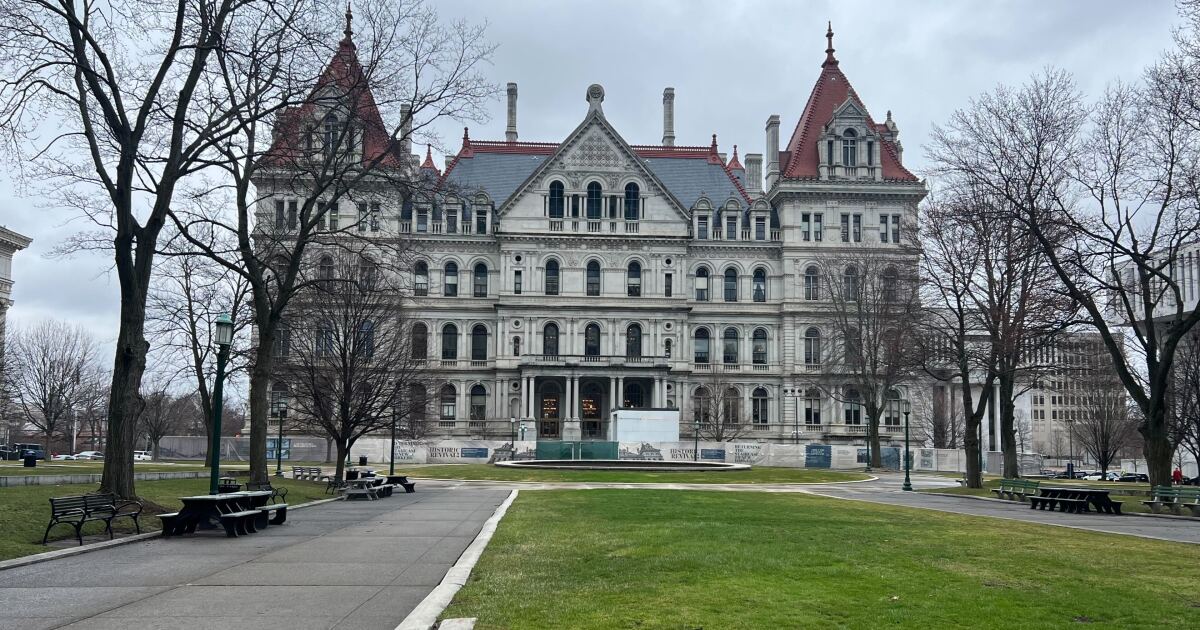 New York housing advocates want tenant protections for renters