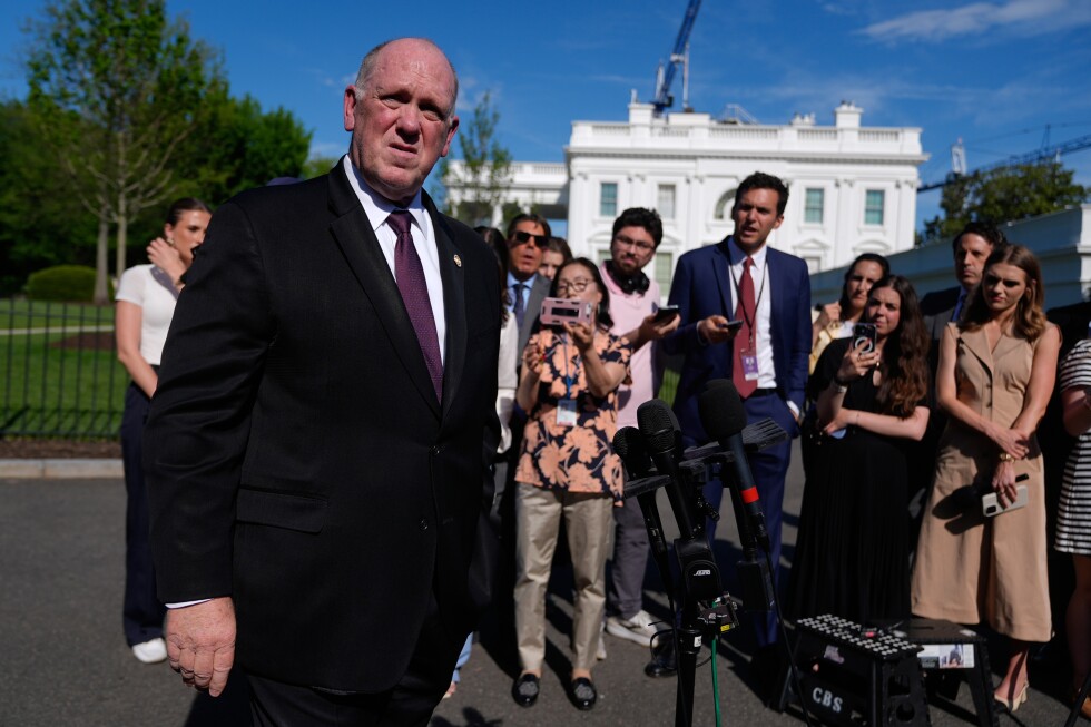New York to restrict ICE despite federal threat to send agents