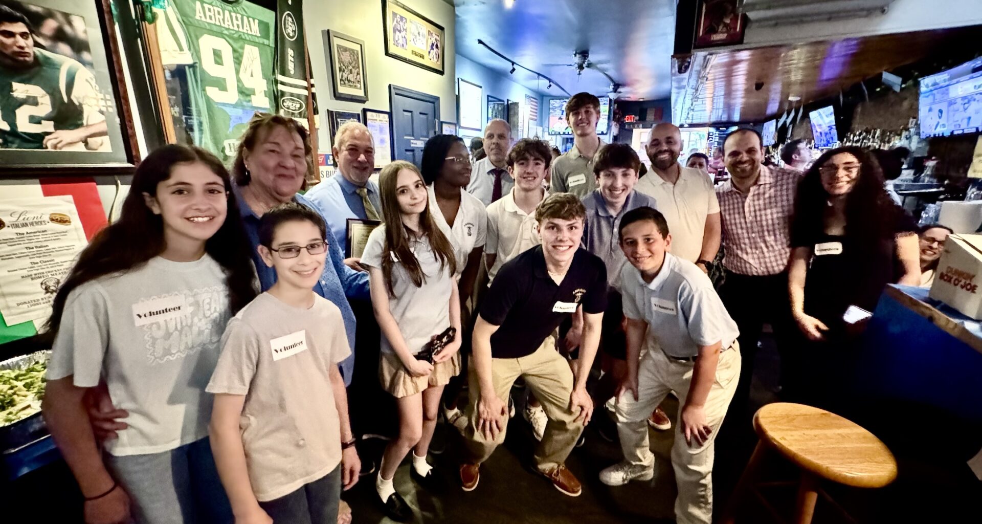 Volunteers for the fundraiser helped the evening go smoothly, according to co-organizers Penney Santo and Karen Macaluso. Photo: Arthur De Gaeta/Eagle Urban Media