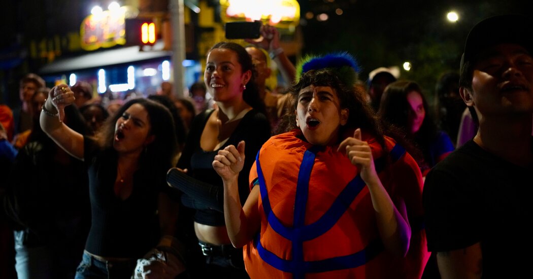 New York Is Buzzing With Watch Parties for the Knicks’ NBA Finals Games