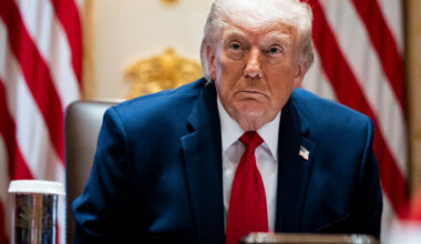 Trump Live Updates: Former F.B.I. Officials Set Up Support Group for Current Bureau Employees