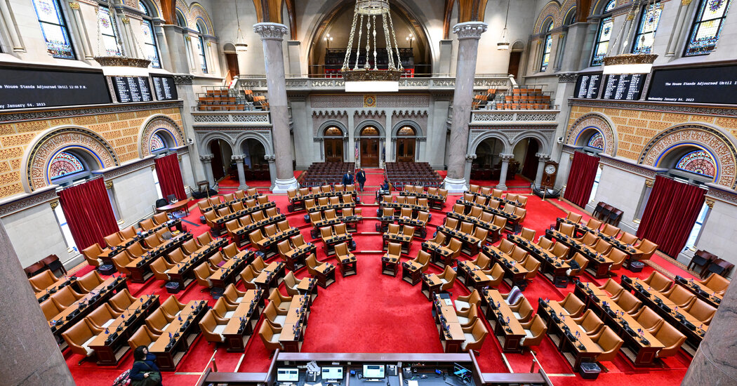 N.Y. Lawmakers Move to Pause Data Centers and Curb Surveillance Pricing