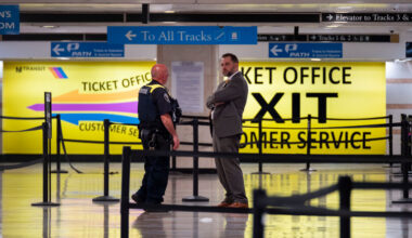 5 Wounded in Stabbing at New York Penn Station