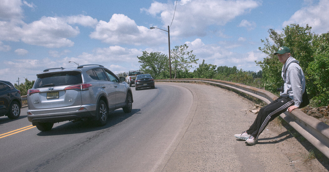 Opinion | You Can Walk to the World Cup in New Jersey. But Should You?