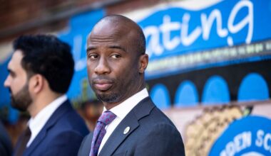 New York City Schools Chancellor Being Investigated Over No-Bid Contract
