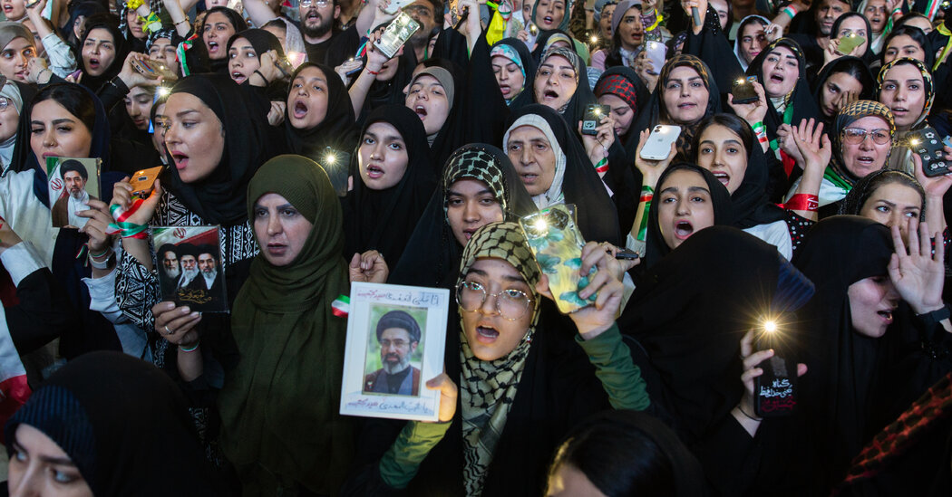 Iran War Live Updates: U.S. Strikes Iran After Trump Vowed to Retaliate for Downed Helicopter