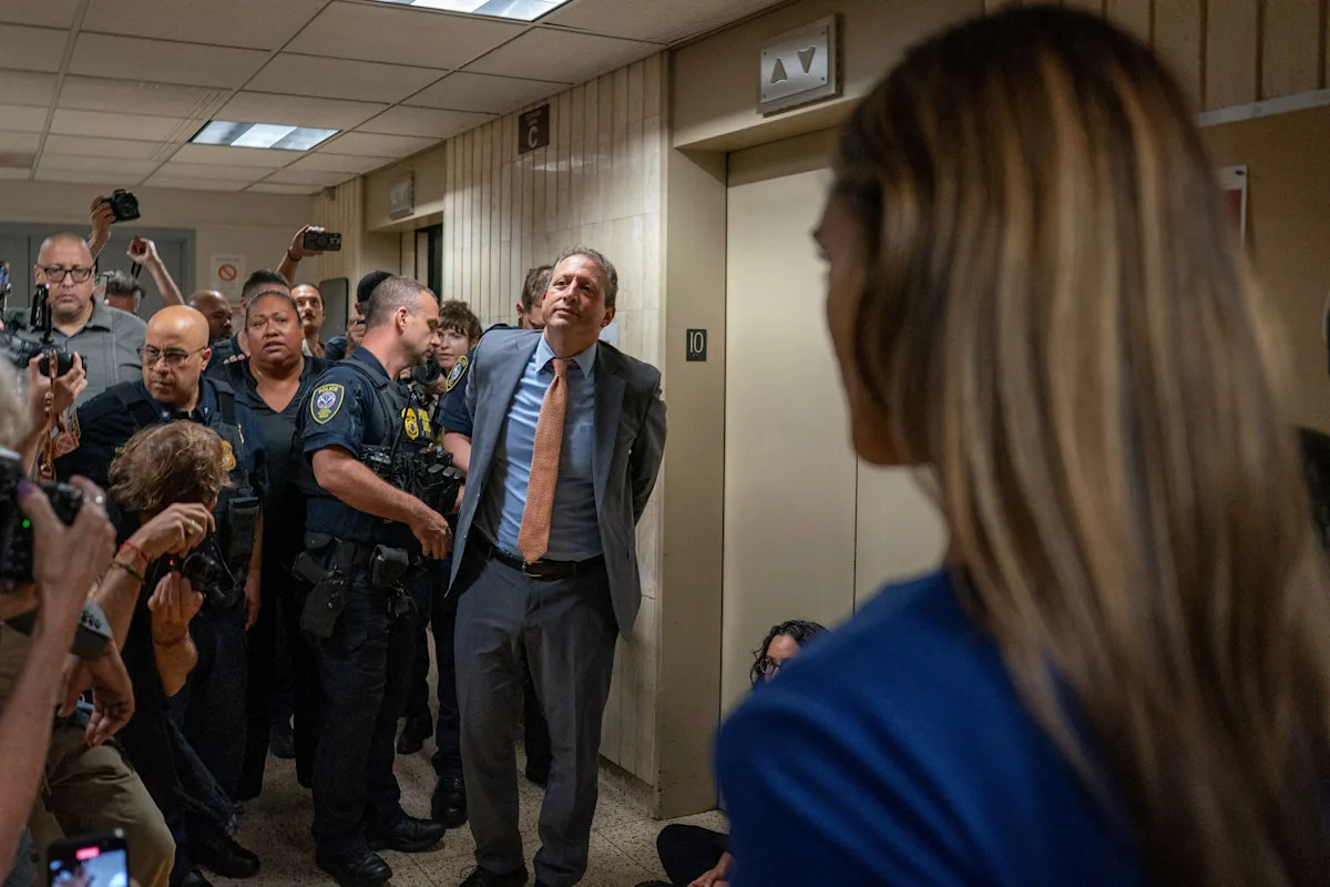 Brad Lander found not guilty in NYC immigration court protest trial