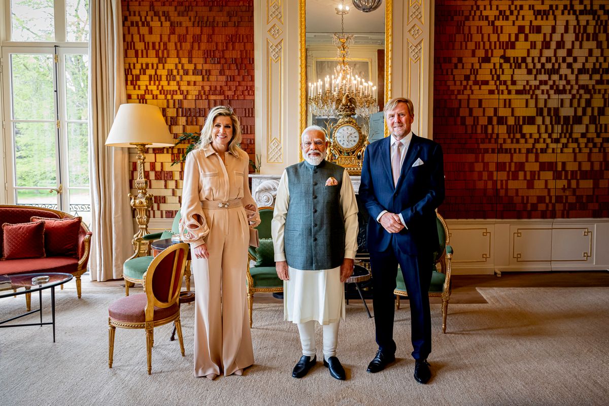 Maxima and Willem-Alexander alongside the Prime Minister of India, Narendra Modi
