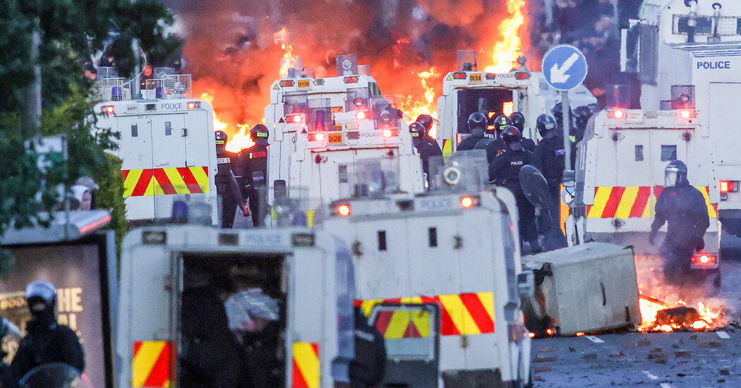 In the U.K., a Violent Cycle: Hateful Attacks, Right-Wing Agitation and Riots