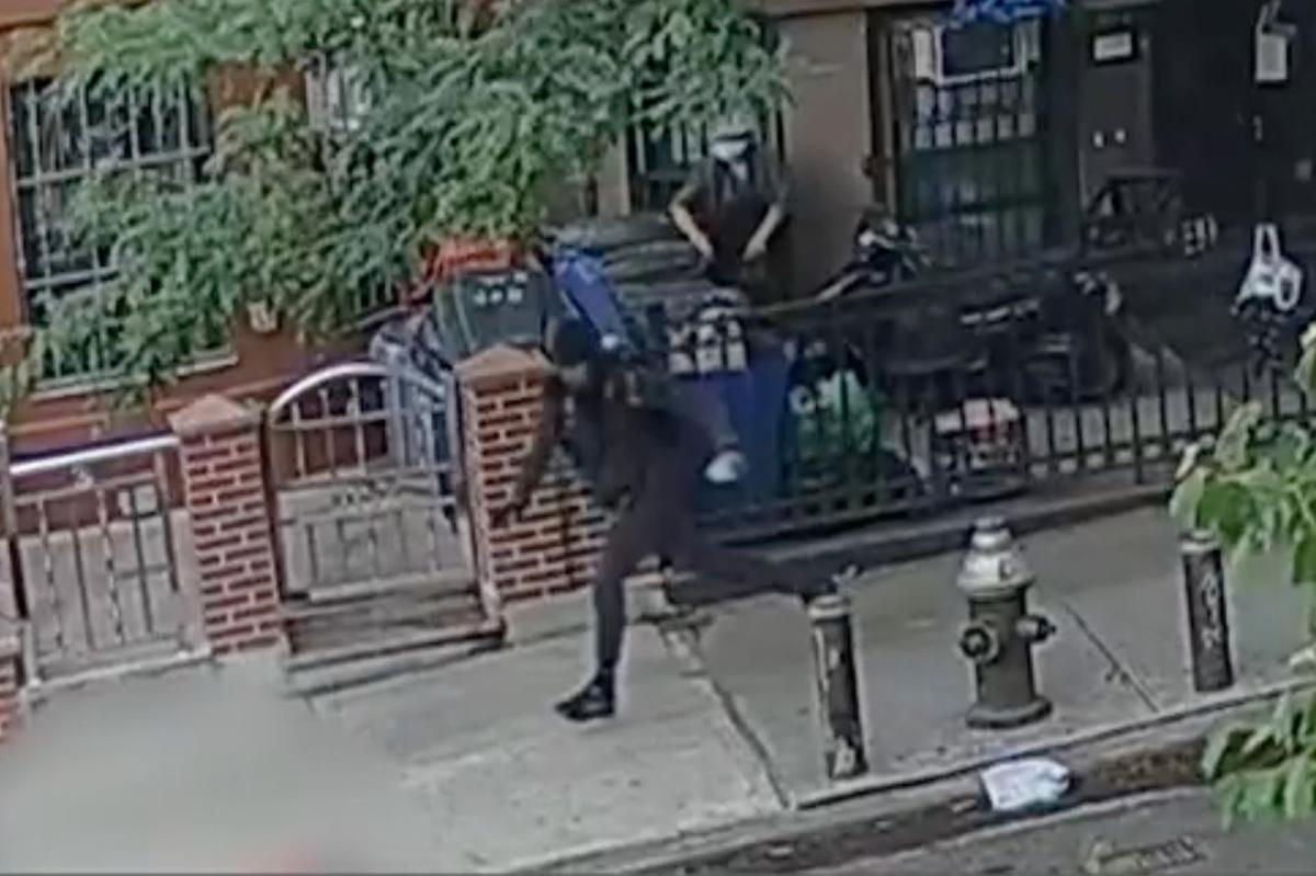 2 young men shot as Brooklyn Puerto Rican Day Parade wraps up: cops