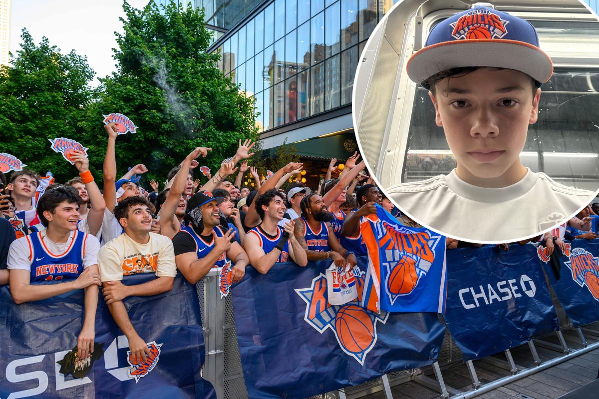 Knicks fans push to skip school, work, Regents for parade