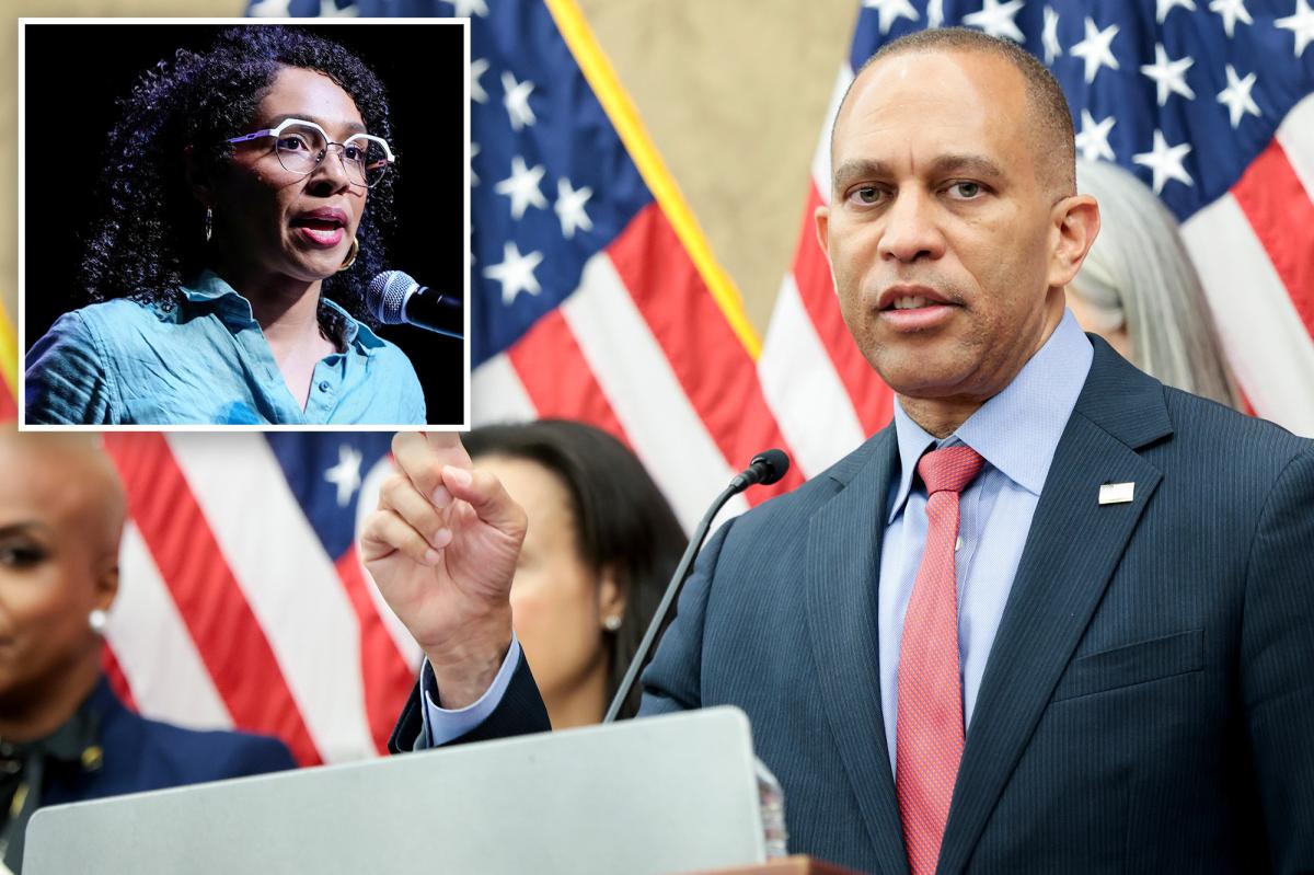 Hakeem Jeffries slammed for embracing Mamdani-backed candidates 'with open arms' after Dem primary sweep