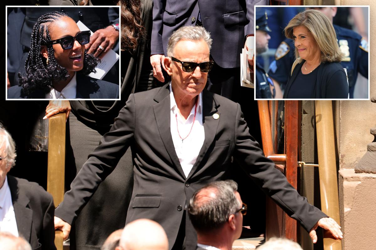 Clive Davis' NYC funeral draws A-listers Bruce Springsteen, Alicia Keys