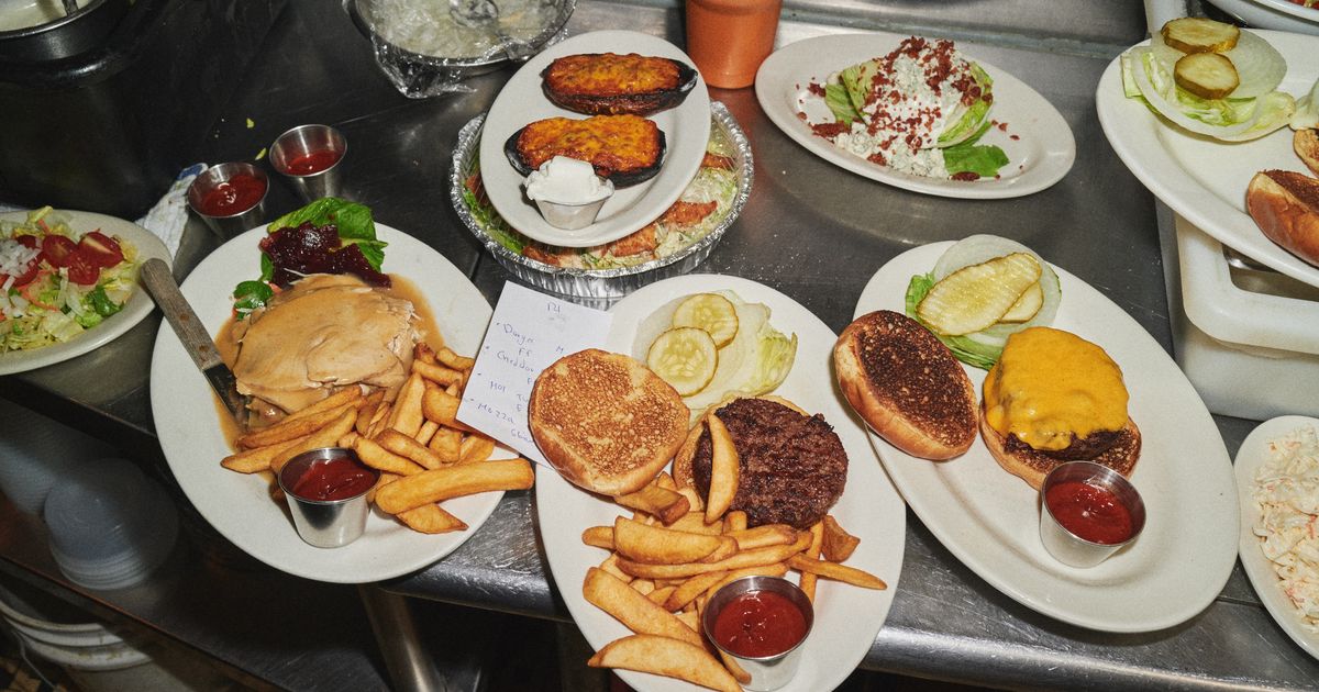 Donohue’s, an NYC Icon, Closes for Good