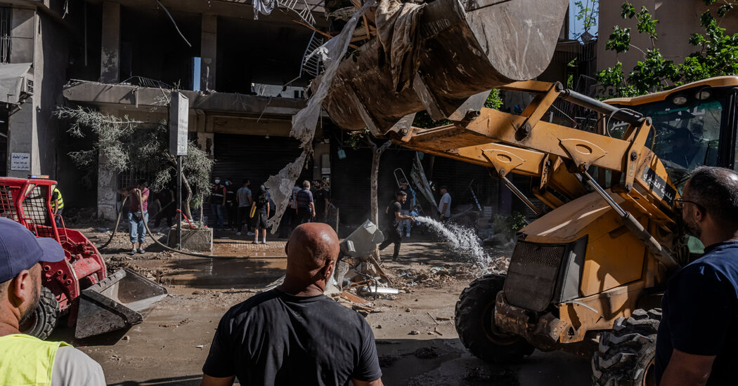 Israel Strikes Beirut Outskirts as Fighting With Hezbollah Escalates