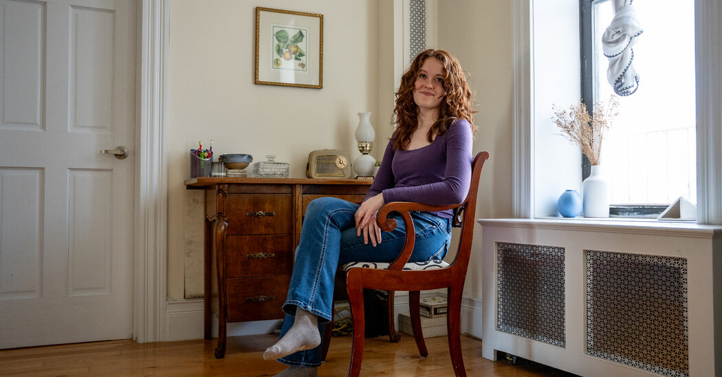 How a Book Editor and Jazz Musician Lives on $55,000 in West Harlem