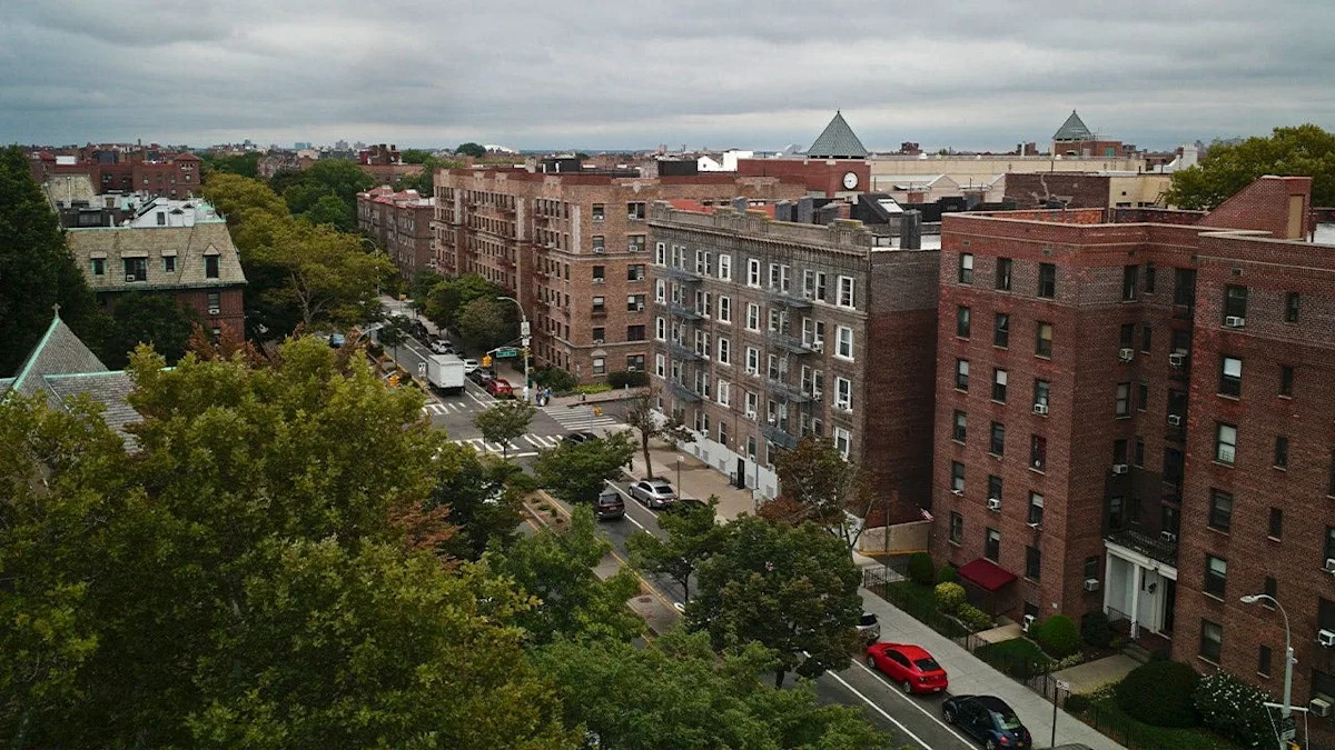 Elderly couple fatally stabbed inside Queens apartment, no arrests made as investigation continues: report