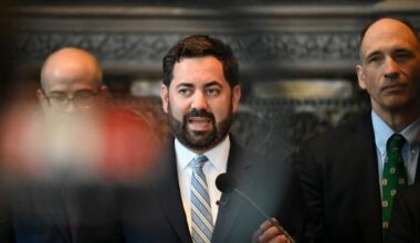 NY lawmakers trade barbs over redistricting