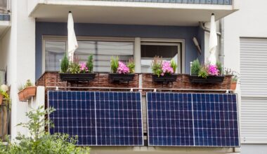 Can You Hand Solar Panels From Windows and Balconies in NYC?