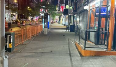 Man, 42, stabbed in chest in Midtown attack; suspect at large