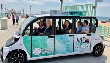 Wave Rider electric shuttle launches in Manhattan Beach – Daily Breeze