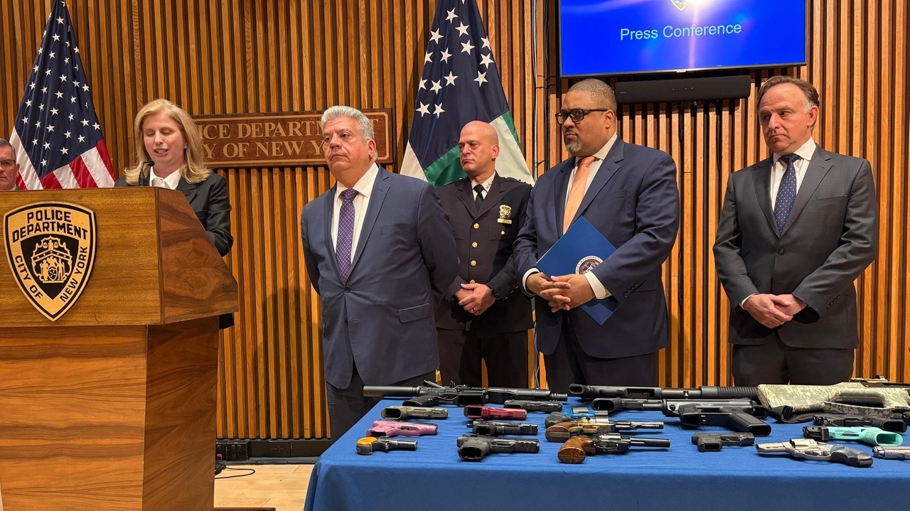 Record drop in NYC shootings, killings but youth gun violence still plagues city, NYPD says