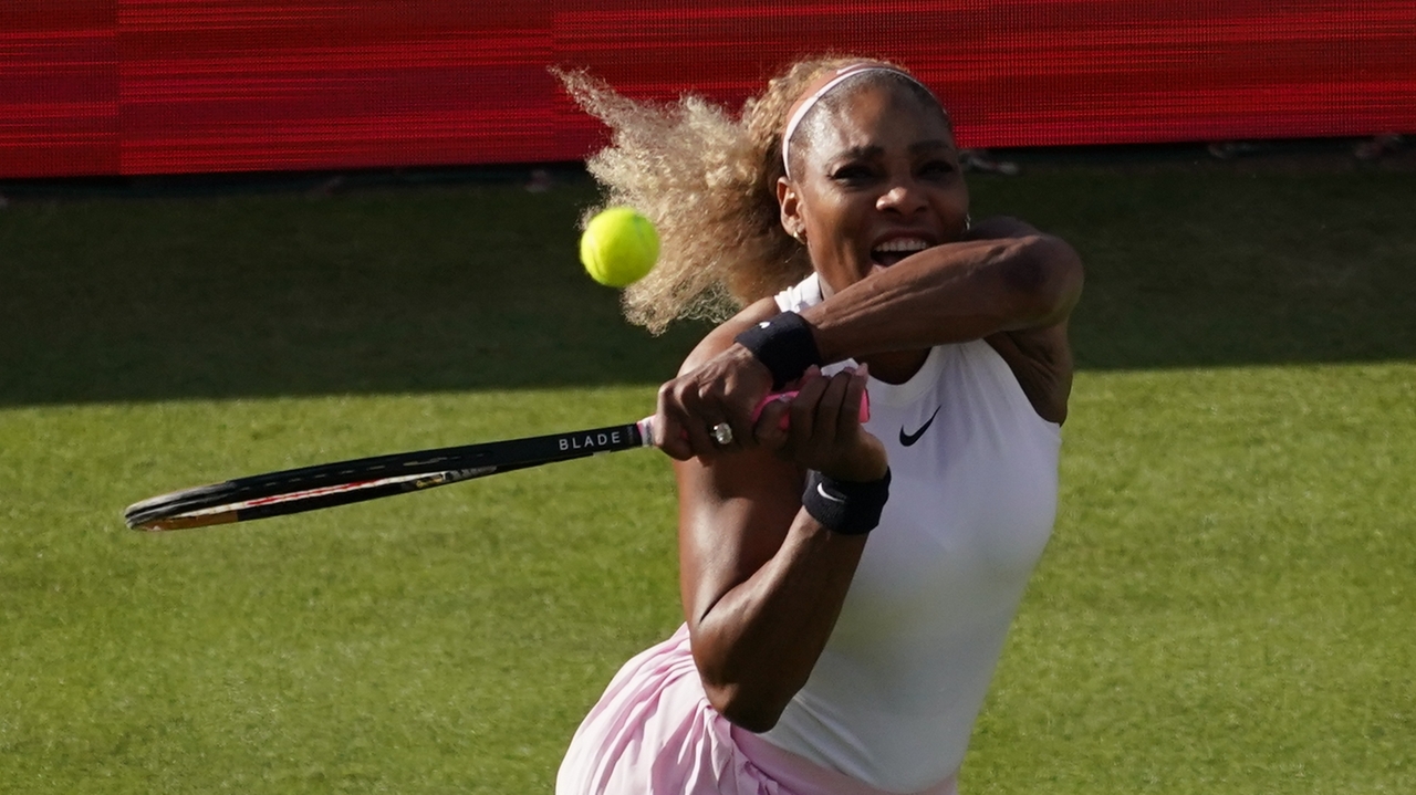 Serena returns: Williams makes a winning comeback in doubles at Queen's Club with Mboko