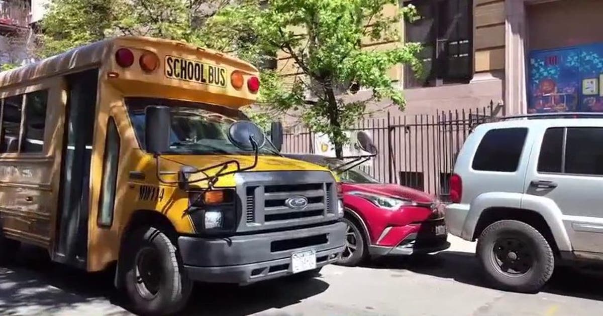 High school stabbing leaves teen girl injured in Brooklyn