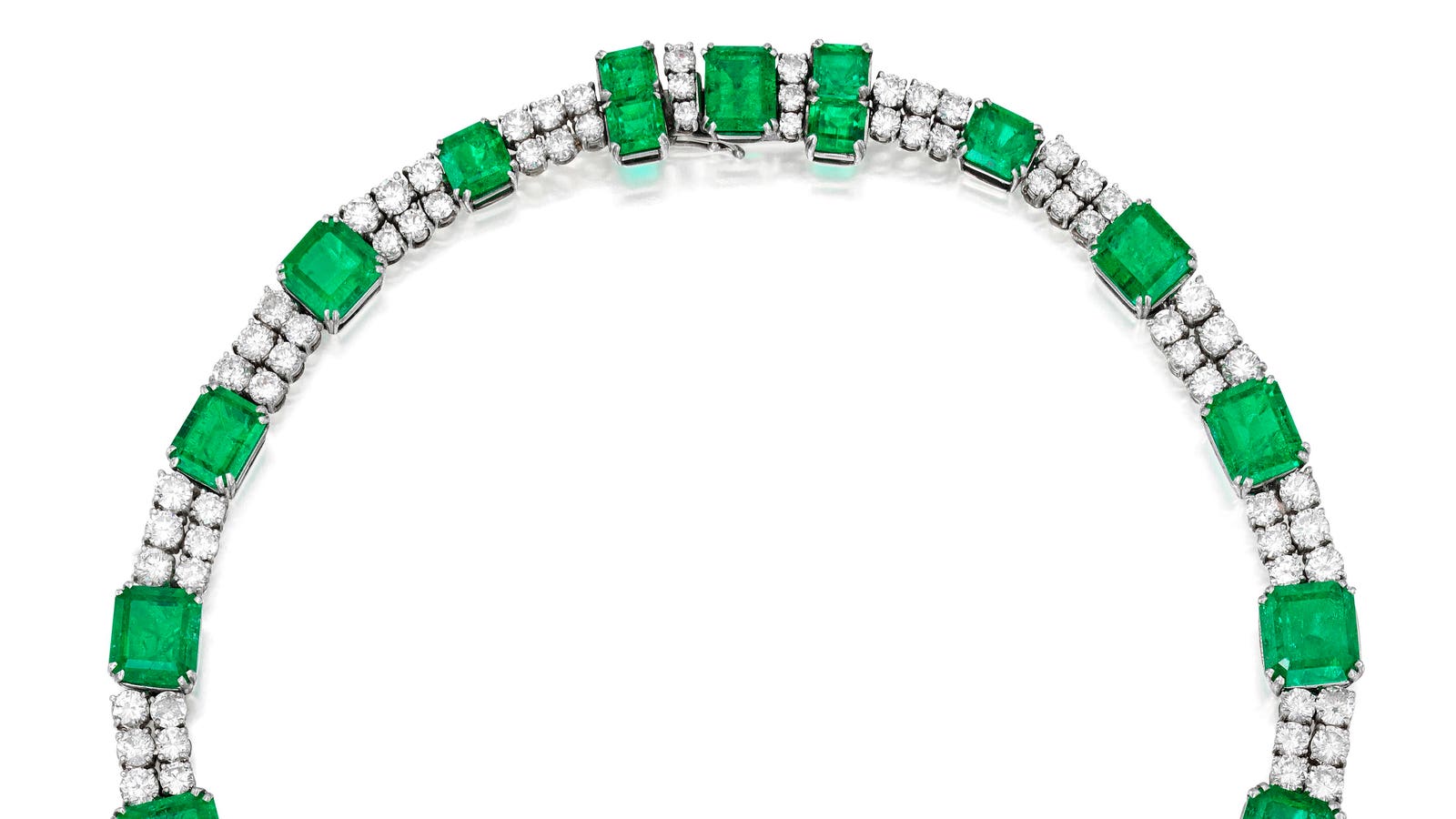 Phillips New York Jewels Auction Achieves $4.1 Million