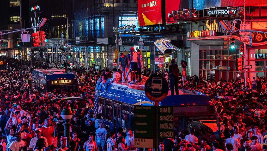 Mayhem as New York City celebrates the Knicks' championship win
