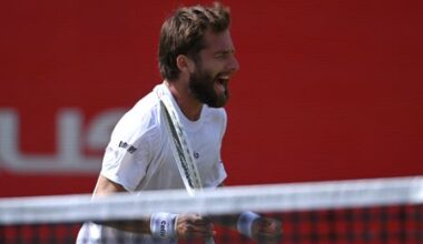 Tennis-Moutet loses nearly all Queen's prize money after sweary interview