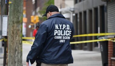 NYPD detective shot during armed standoff with gunman in Brooklyn: police