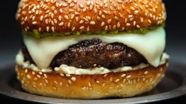 Sip & Guzzle, Nowon and Bar Chimera in NYC Serve Best Burgers in the World According to New Ranking