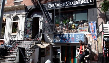 Seeking a gritty St. Marks at Search and Destroy