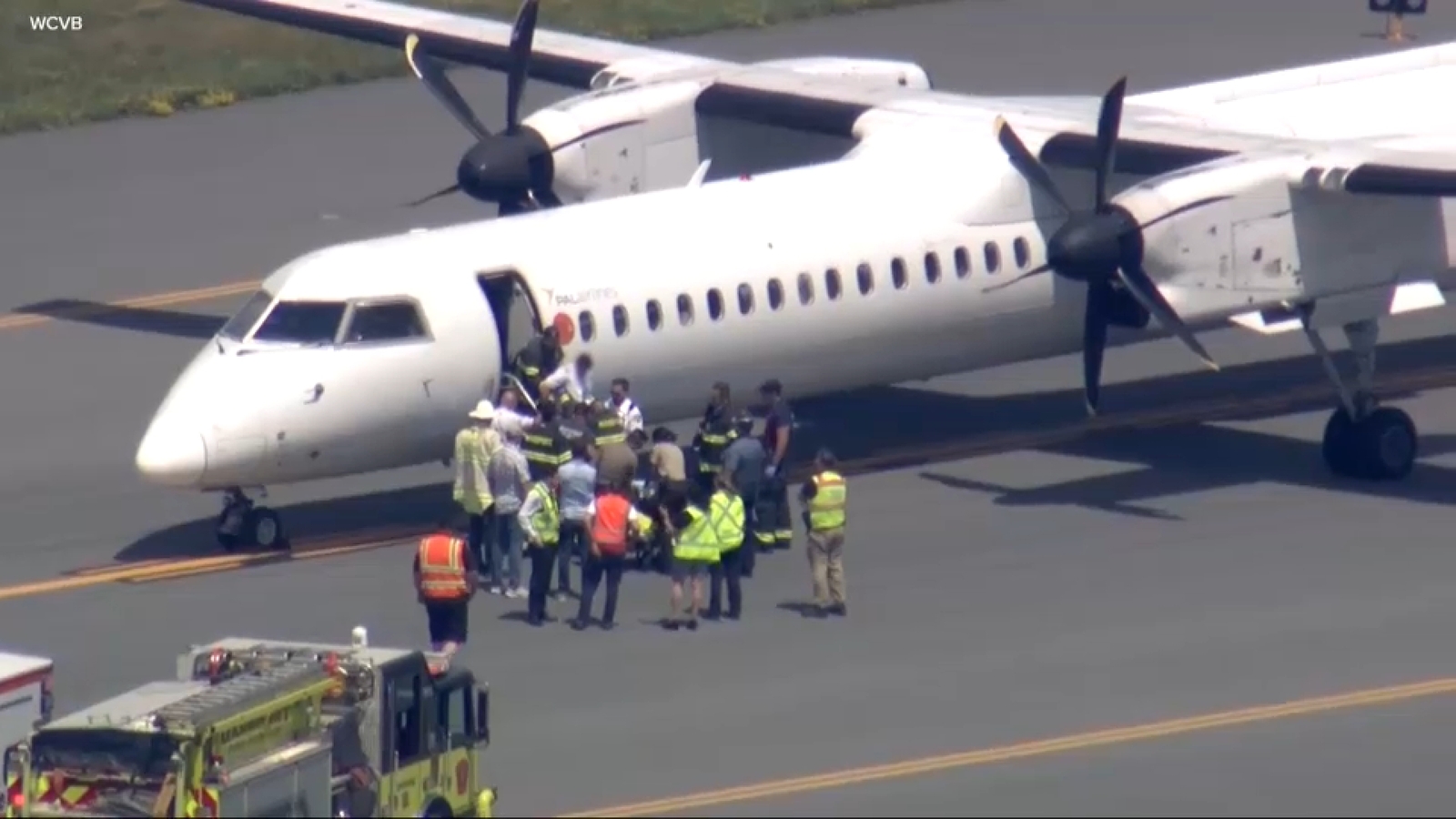 Air Canada Flight AC7664 from Newark Airport diverts to Boston after captain suffers medical episode