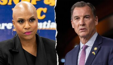 House Democrats split over socialist candidates sweeping New York primaries