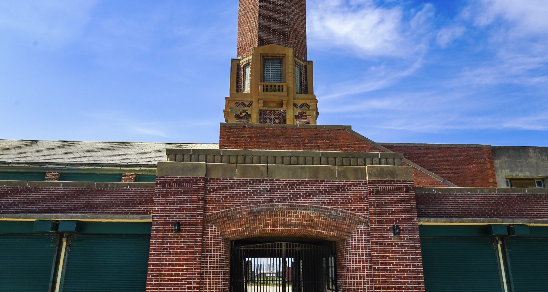 Jacob Riis Bathhouse Reopens as Rockaway Ocean Club in NYC: What is the Drama About?