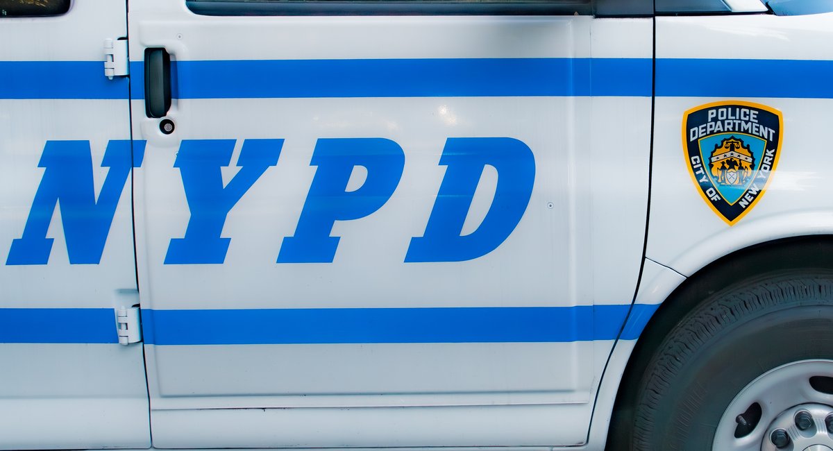 Two men stabbed, one fatally, at Brooklyn's Dyker Beach Park