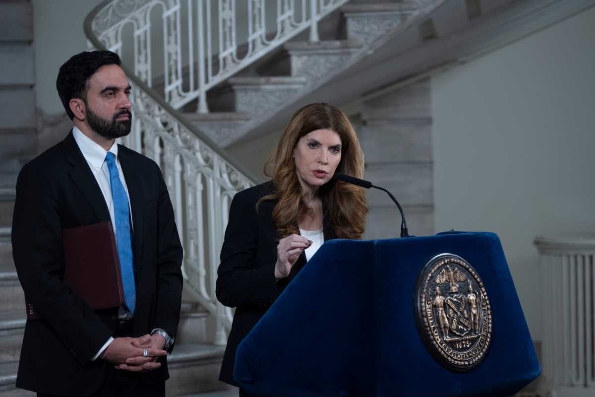 Mamdani, Menin blast act of antisemitic hate on Upper East Side after swastika scrawled on Tesla