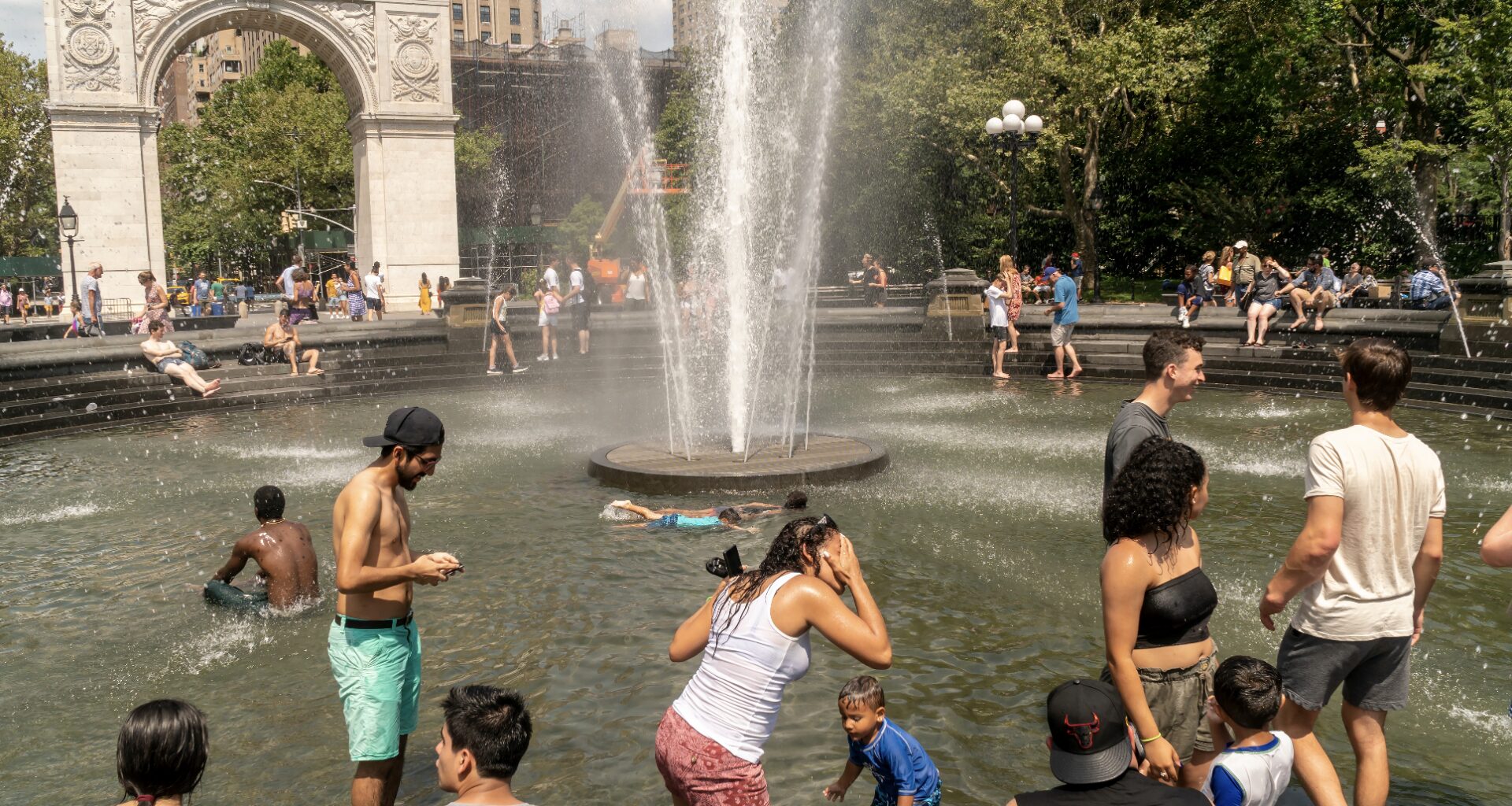 NYC Could Hit 100 Degrees This Week: Heat Wave Guide