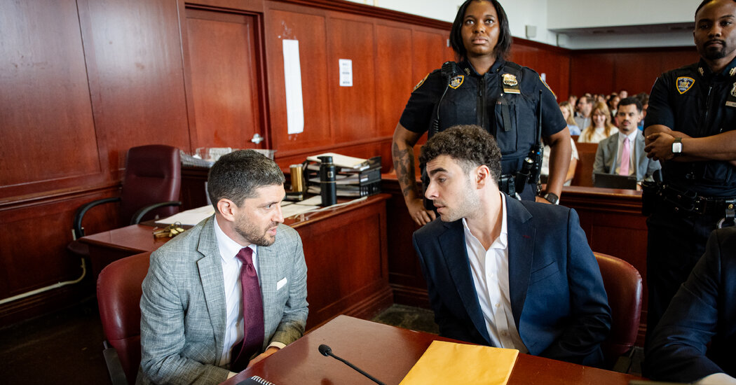 Mangione to Use Emotional Disturbance as Defense in N.Y. Murder Trial